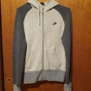 Womens Medium Nike sweater